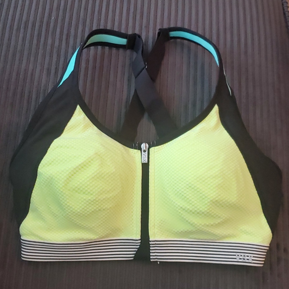 VSX Front Closure Sports Bra 34c